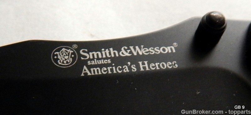 Smith & Wesson America Folding Knife 1134759-img-2