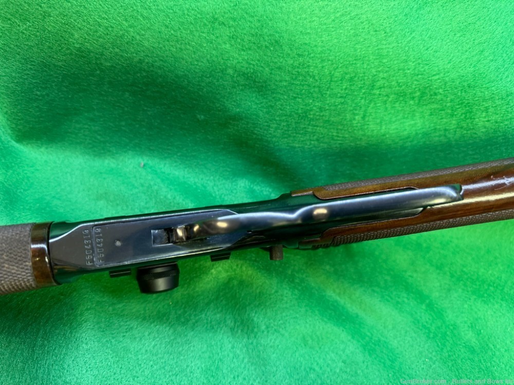 Winchester 9422M XTR 22 Magnum-img-13