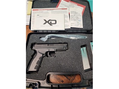 Springfield Armory XD Mod.2 9mm 2-16rd mags