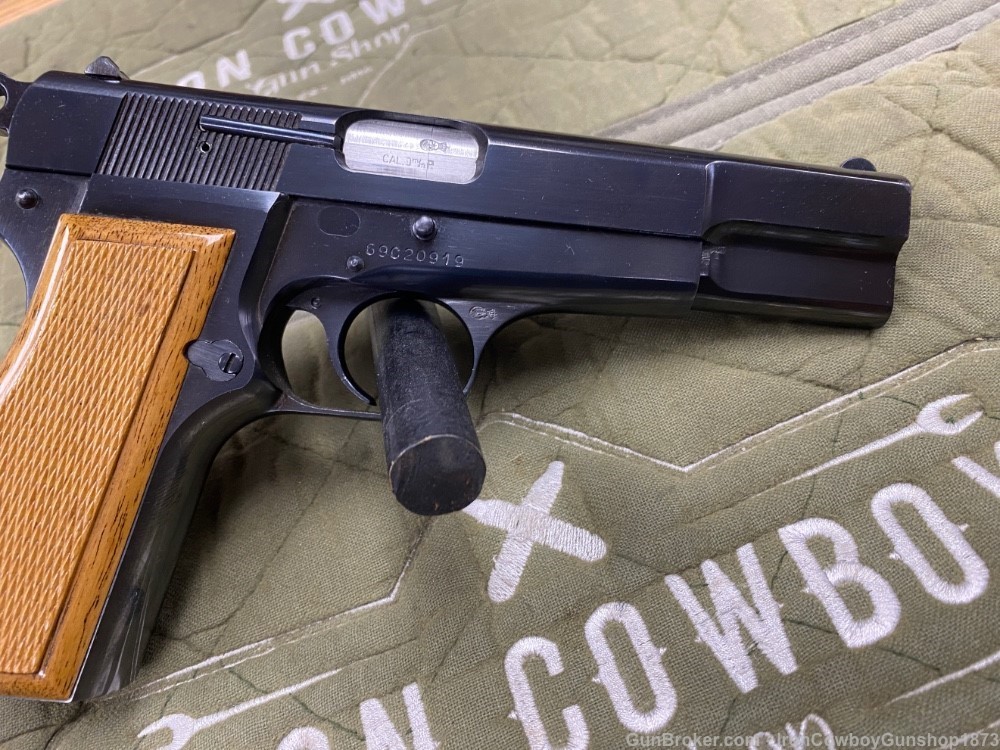 FN Browning HI Power Collector Quality & Desired 9mm Parabellum Pistol -img-3