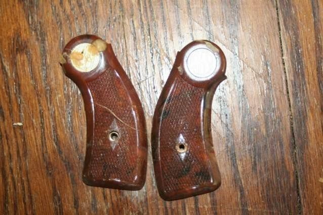 Rossi brown plastic revolver grips - small frame-img-0