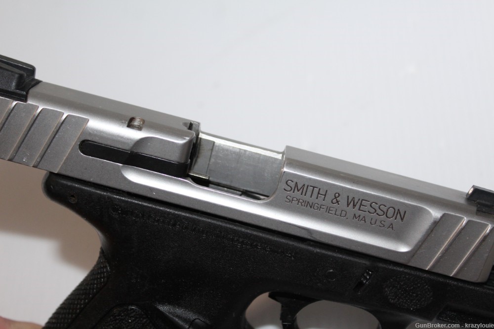 Smith & Wesson (S&W) SD9 VE 9mm Two-Tone Semi-Auto Pistol ONLY No Mag      -img-30