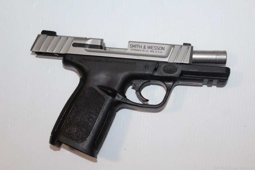 Smith & Wesson (S&W) SD9 VE 9mm Two-Tone Semi-Auto Pistol ONLY No Mag      -img-25