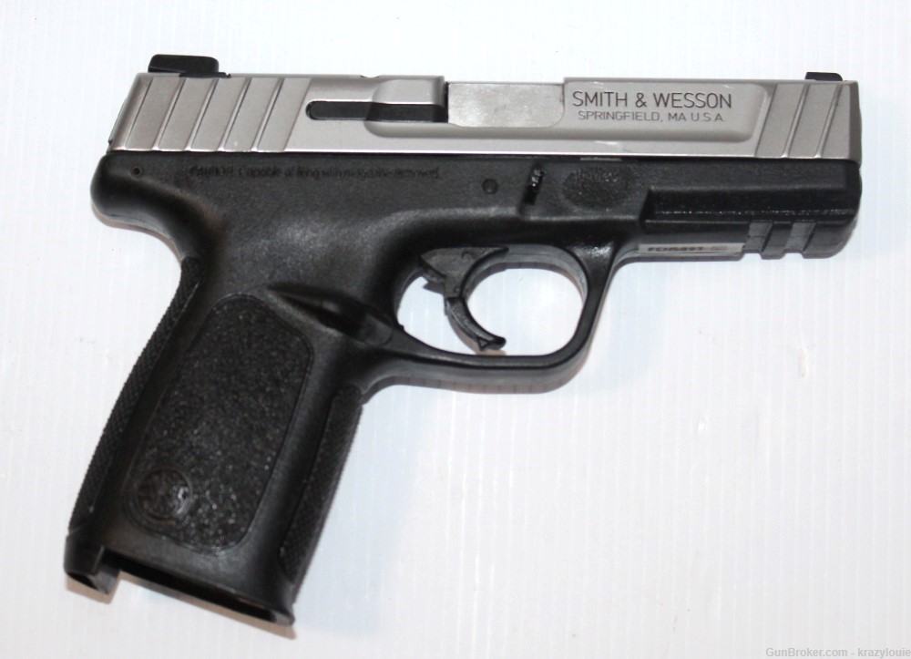 Smith & Wesson (S&W) SD9 VE 9mm Two-Tone Semi-Auto Pistol ONLY No Mag      -img-0