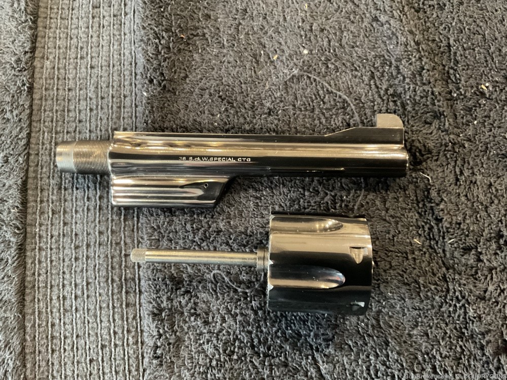 BEAUTIFUL SMITH & WESSON 38 SPECIAL CTG BARREL AND CYLINDER-img-0