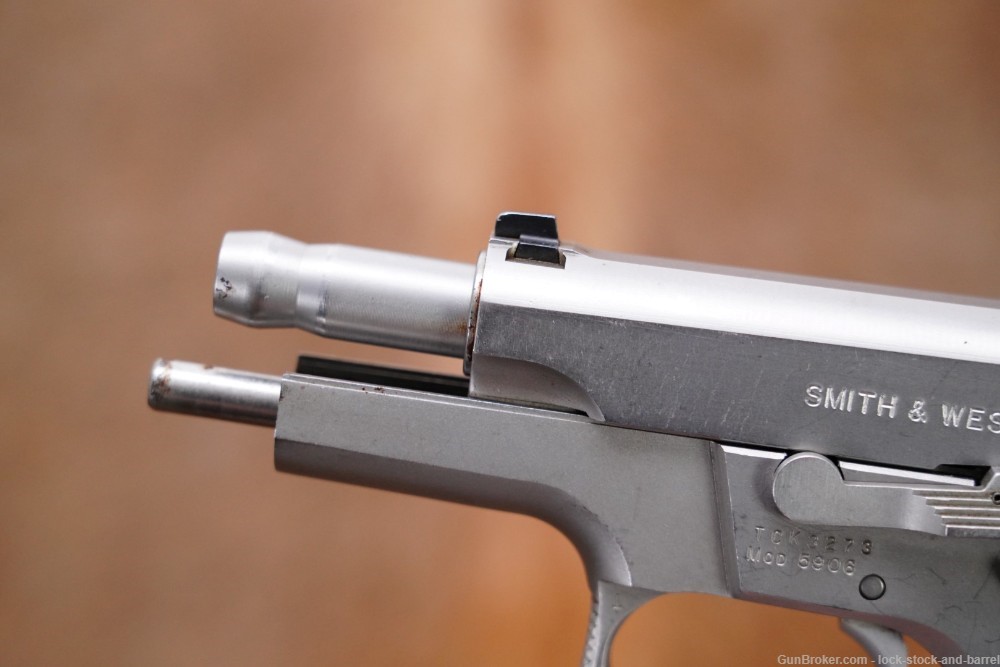 Smith & Wesson S&W Model 5906 9mm 4" Semi-Automatic Pistol 1989-1999-img-14