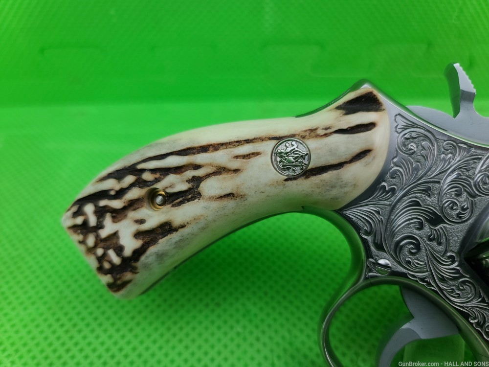 Smith & Wesson 66 ( 66-2 ) 357 MAG STAINLESS 2 1/2" FULLY HAND ENGRAVED -img-5