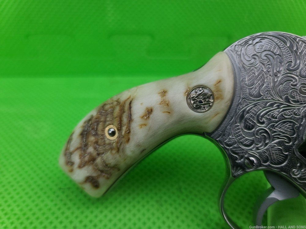 Smith & Wesson 649 * 38 Special * FULLY HAND ENGRAVED + RAM HORN GRIPS -img-10