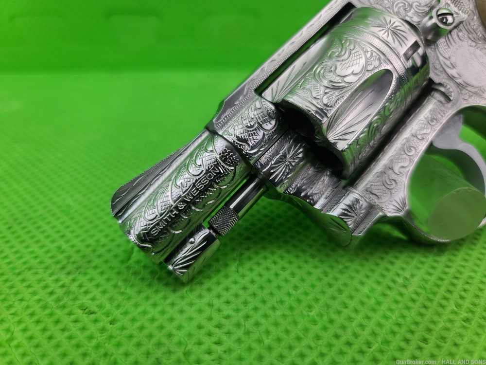 Smith & Wesson STAINLESS Chiefs Special FULLY HAND ENGRAVED RAMHORN GRIPS -img-30