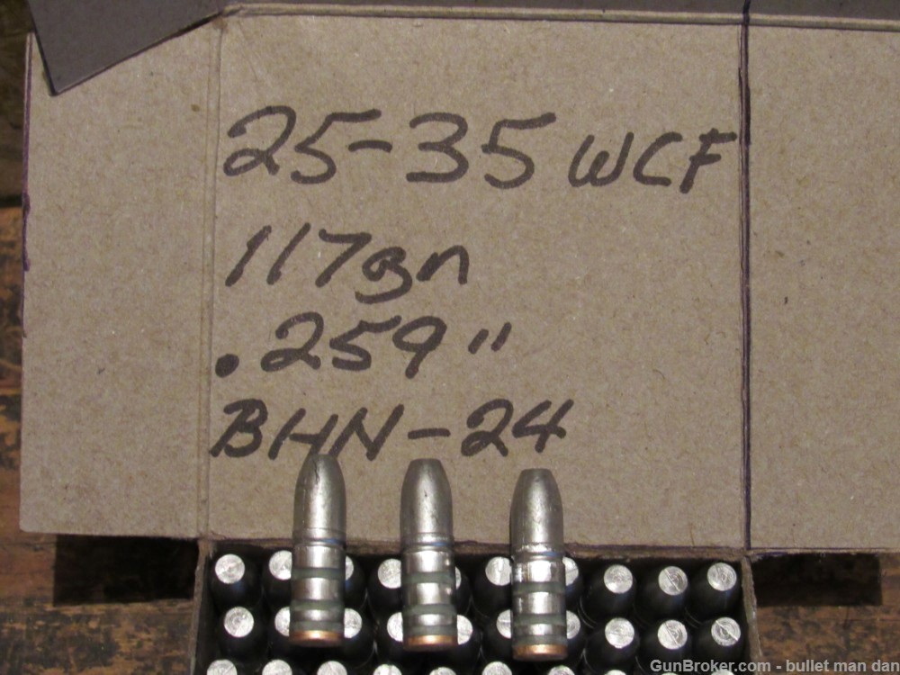 25-35 WCF 117gn flat nose gas checked .259" bullets-img-0