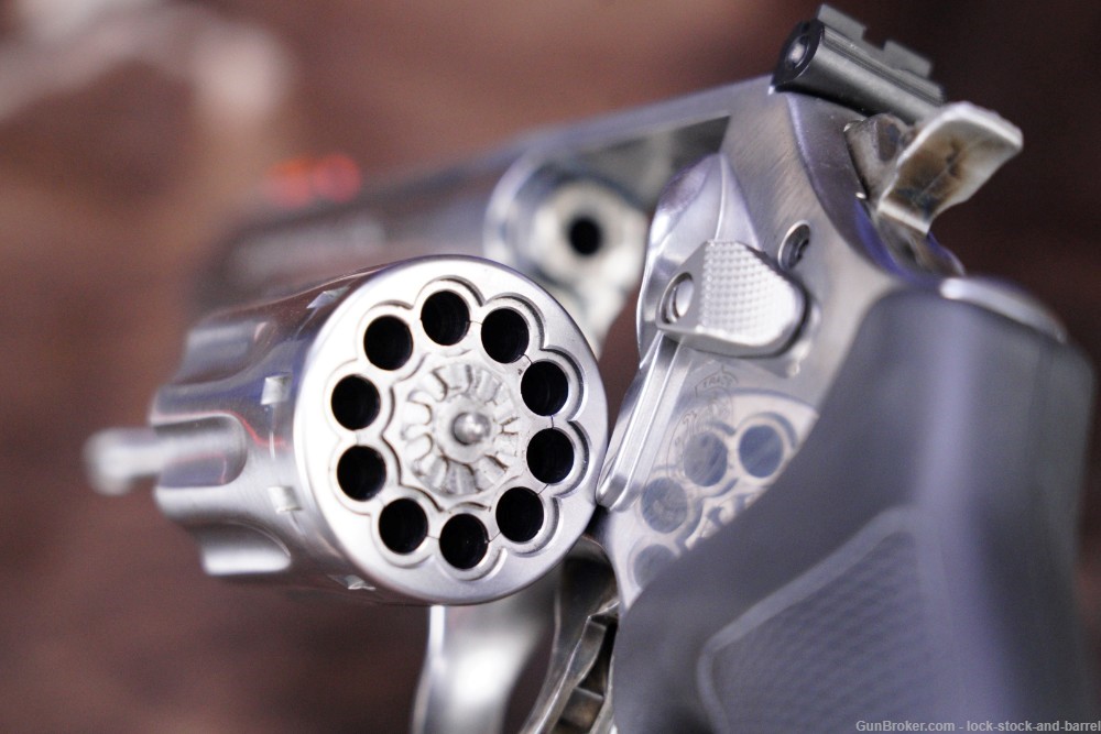 Smith & Wesson S&W Model 617-6 160584A .22 LR 4" DA/SA Revolver & Box 2022-img-17