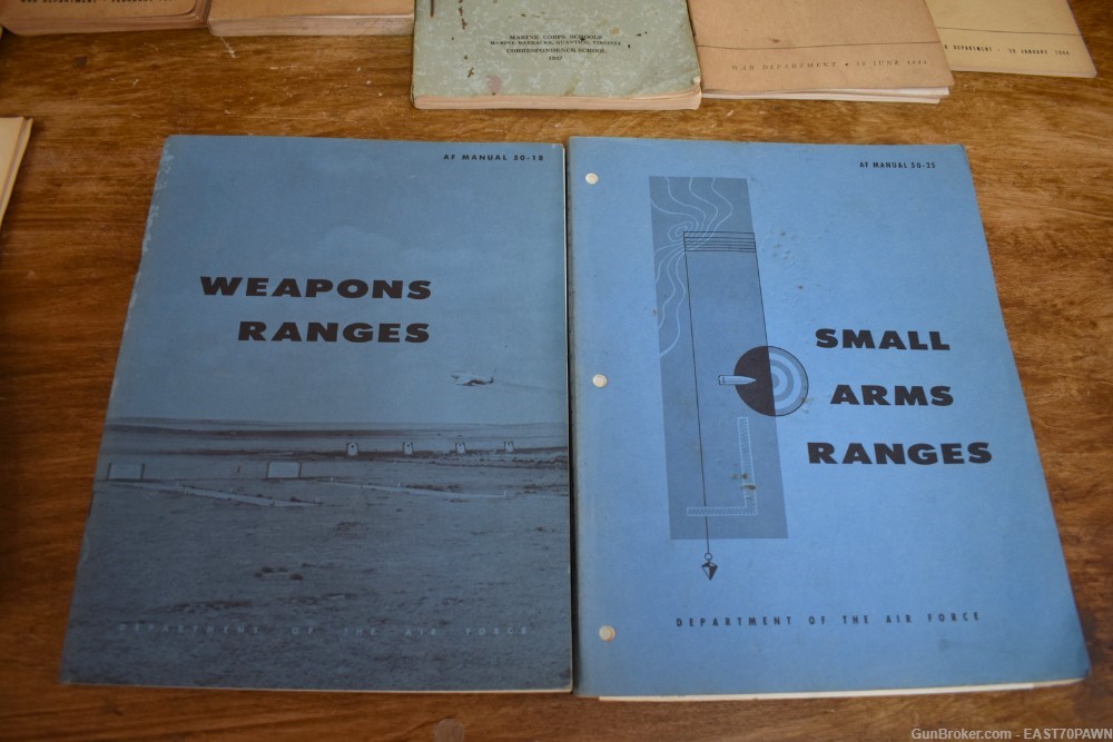 Vintage US Military Army Air Force Technical & Field Manuals + Far East Map-img-5