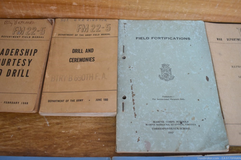 Vintage US Military Army Air Force Technical & Field Manuals + Far East Map-img-2