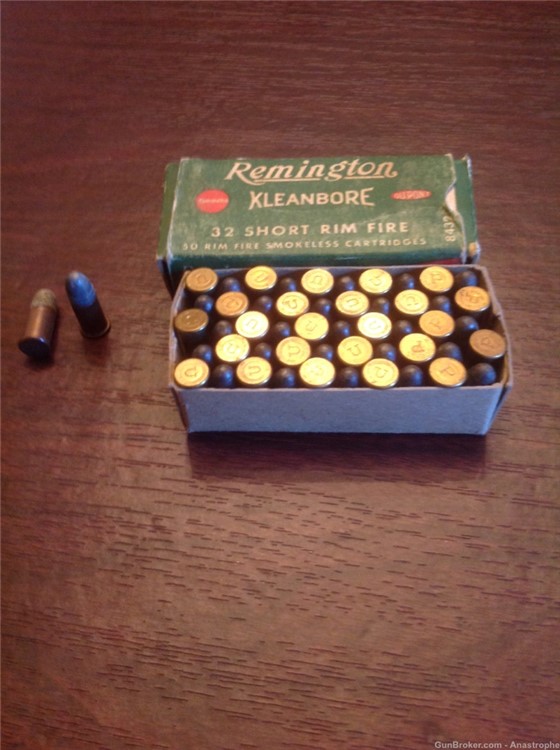 Remington 32 Short Rimfire vintage ammunition ammo-img-0