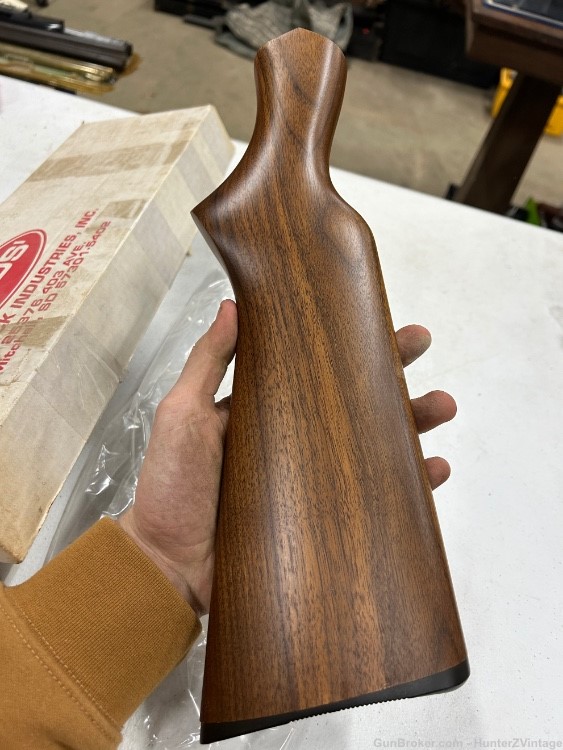 Winchester 1200 butt stock new Boyd’s -img-4