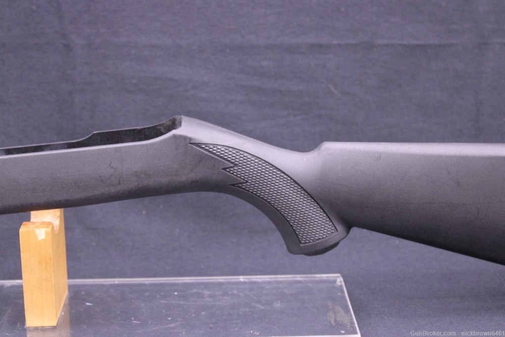 RUGER 10/22 BLACK SYNTHETIC STOCK STRUM LIKE NEW-img-3