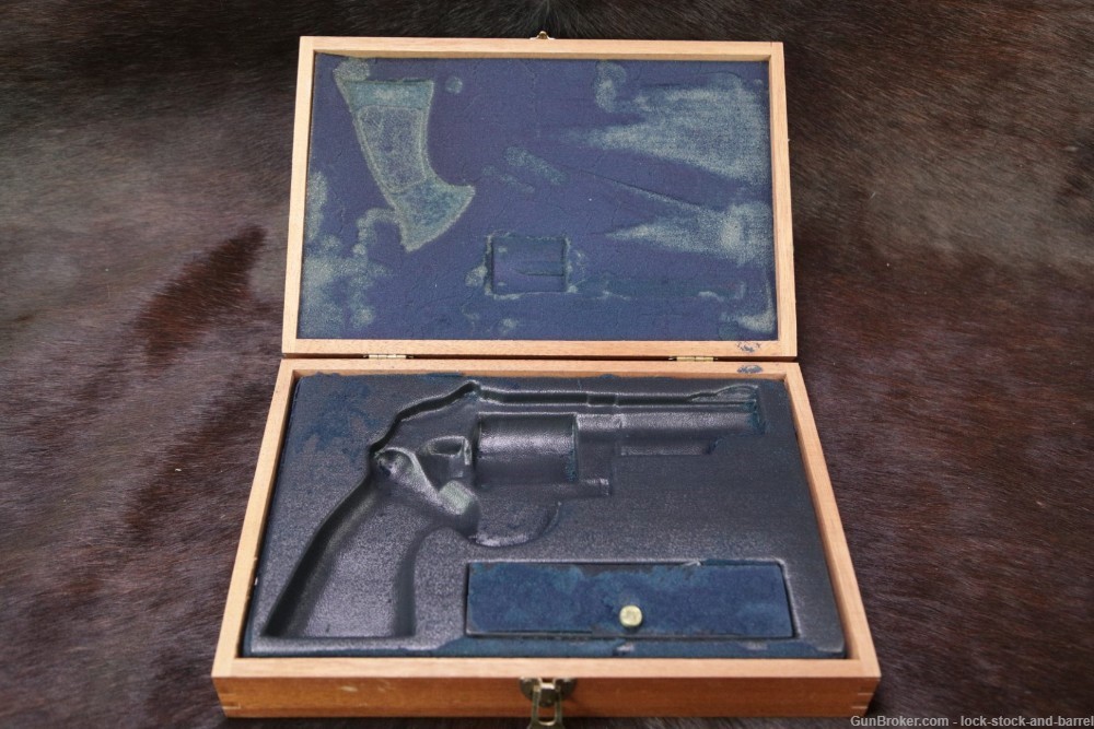 Smith & Wesson S&W Model 29-2 .44 Magnum 6" DA/SA Revolver & Case 1980-img-23