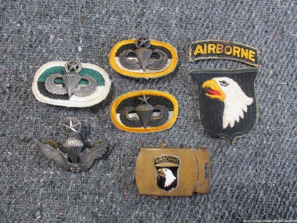 US WWII US VIETNAM 82ND AIRBORNE DIVISION GROUPING INSIGNIA & JUMP WINGS-img-8
