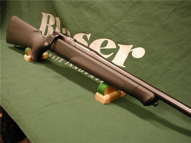 BLASER R8 PROFESSIONAL, RIGHT HAND, 270 WBY-img-1