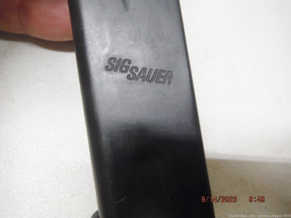Sig P228 P229 13rd 9mm Magazine PreBan Dovetail Factory Good Condition-img-3