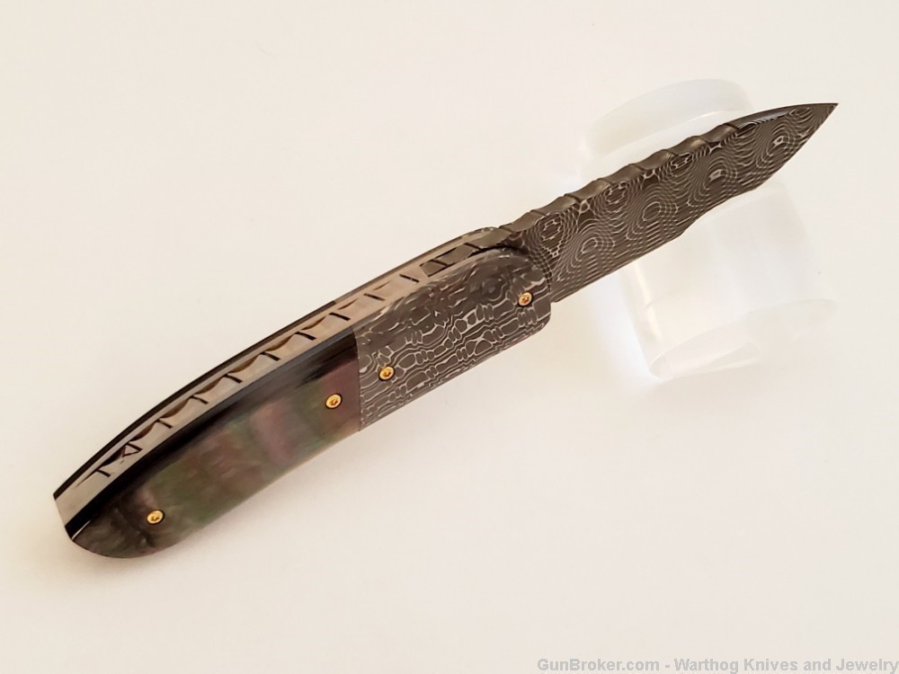 Italian "ONE-OF-A-KIND" Black Mother of Pearl & Damascas Knife. *REDUCED*-img-2