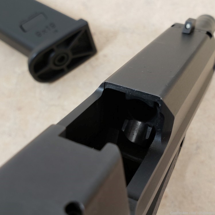 Heckler & Koch HK USP 9mm Semi-Auto Pistol with 2 Magazines-img-22