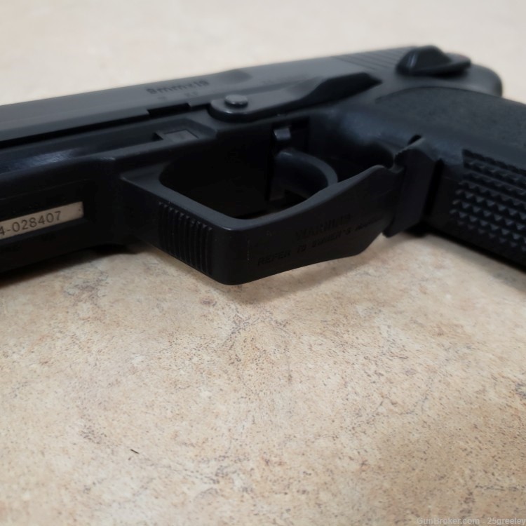 Heckler & Koch HK USP 9mm Semi-Auto Pistol with 2 Magazines-img-7