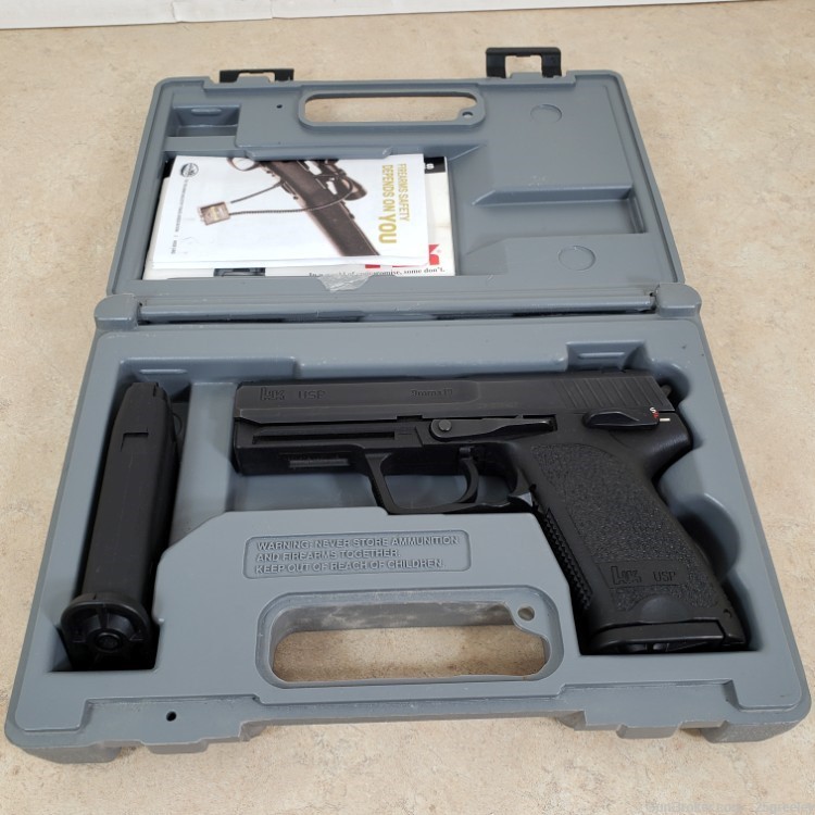 Heckler & Koch HK USP 9mm Semi-Auto Pistol with 2 Magazines-img-31
