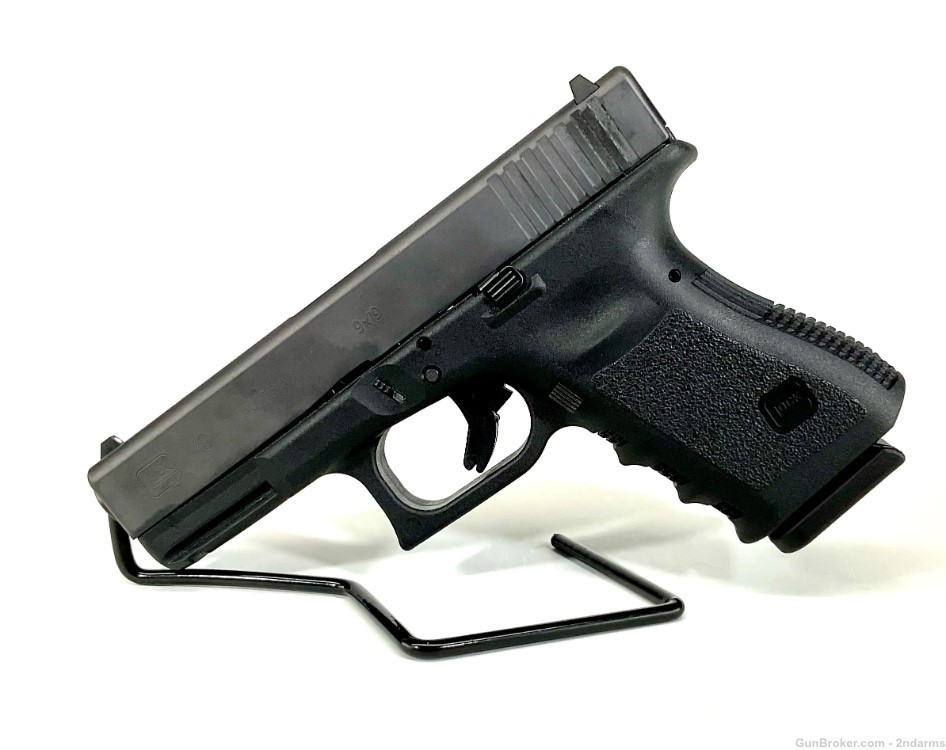 Glock 19 Gen 3 9mm Like New-img-0
