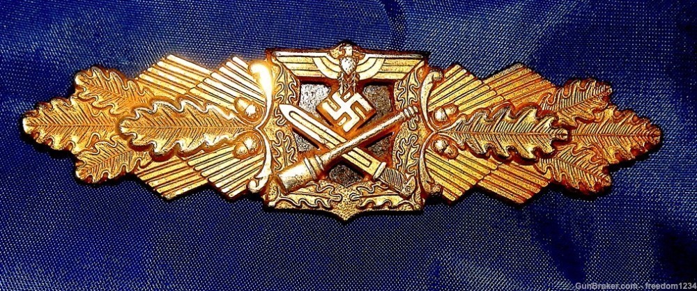 Ultra Rare Gold WWII German Presentation Close Combat Clasp by F & BL, orig-img-0
