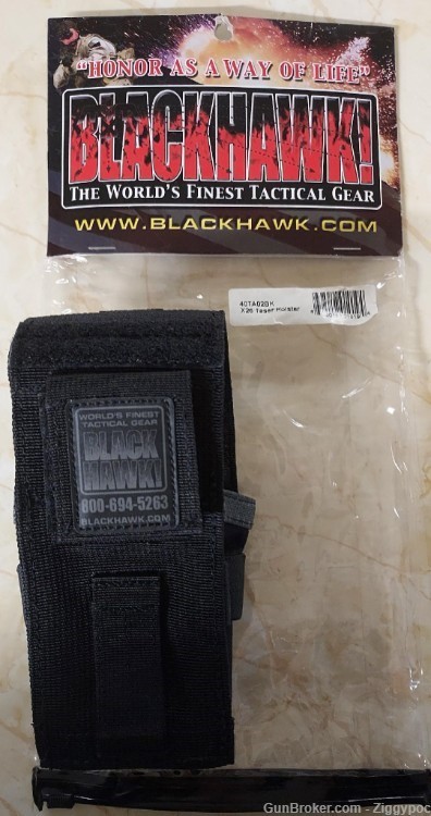 Factory New Blackhawk X26 Taser Holster-Black # 40TA0BK-img-2