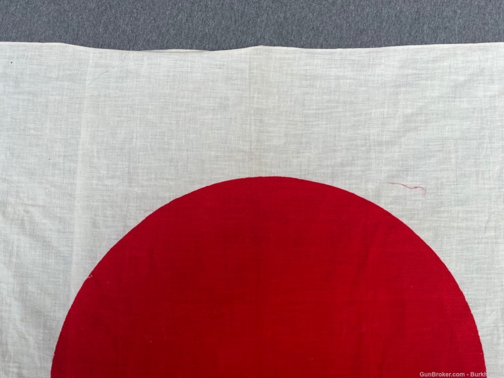 Original WWII Japanese National Flag Cotton USGI Embellishment Signed-img-2