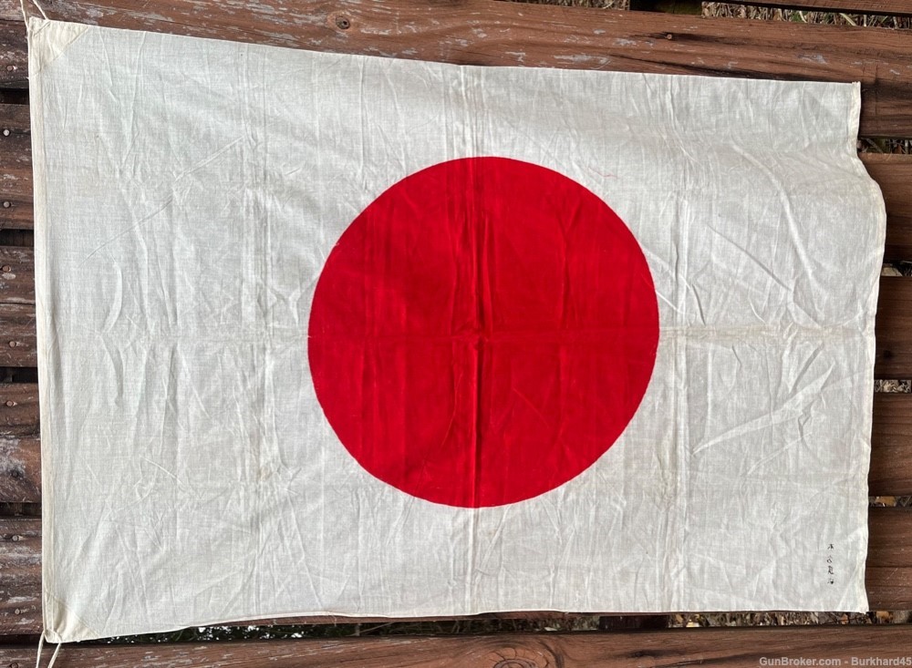 Original WWII Japanese National Flag Cotton USGI Embellishment Signed-img-0