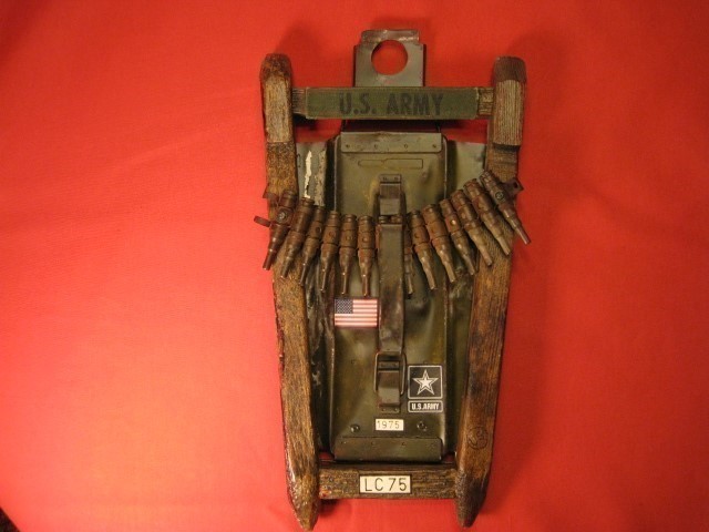 US Army 1975 7.62 Blank Linked Belt Display Ammo Made in the U.S.A.-img-0