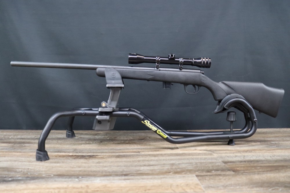 Marlin 880SQ .22 LR Bolt Action Rifle w/ Original Box+ Universal 4x32 Scope-img-4