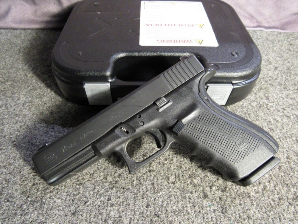 Glock 21 Gen 4 with GNS and 3 Mags Police Trades-img-1