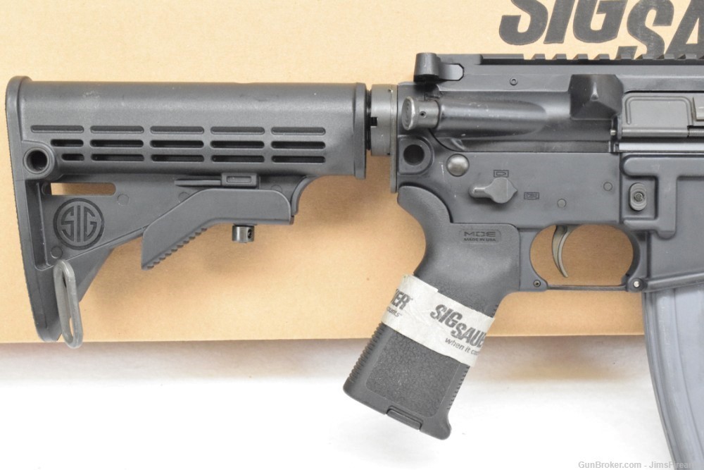 NEW IN BOX - SIG M400 M4 5.56 SHORT BARREL RIFLE - DISPLAY MODEL-img-1