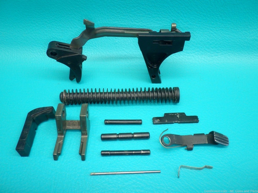 Glock 23 .40S&W Pistol Repair Parts Kit-img-0