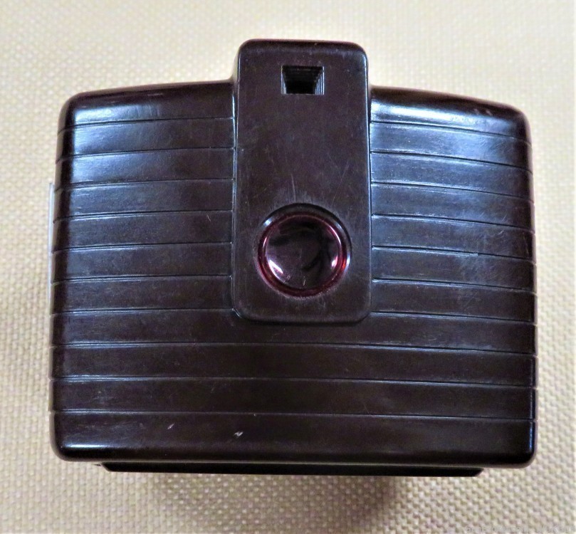 Vintage Kodak brownie holiday Camera-img-2