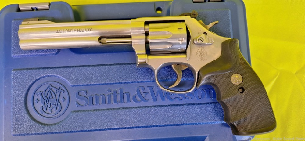 SMITH & WESSON MODEL 617 10 SHOT .22LR-img-2
