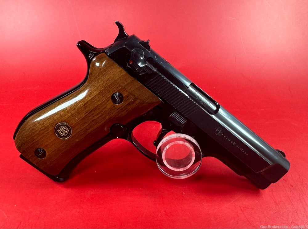 1981 Browning BDA 380. ITALIAN MADE PISTOL by BERETTA. Excellent Condition-img-1
