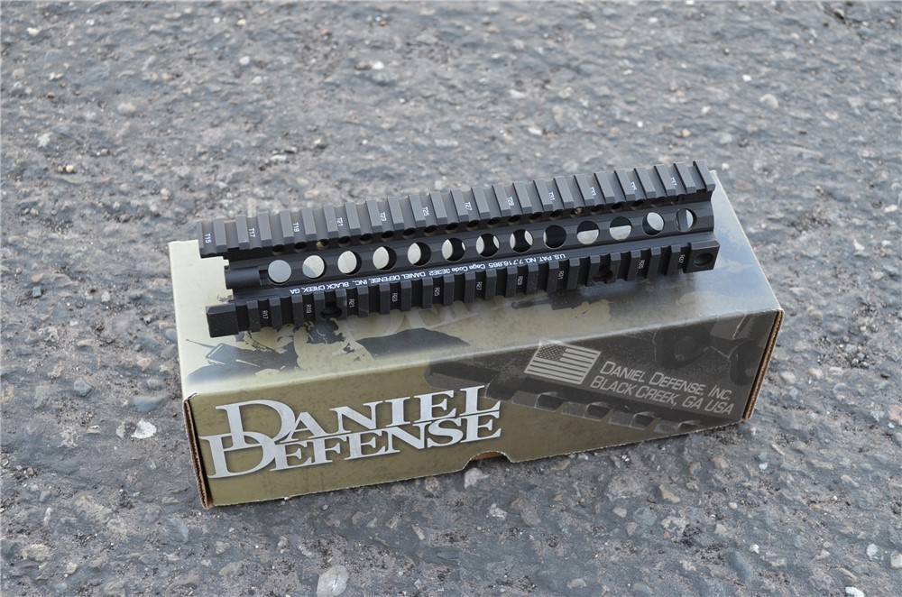 Daniel Defense MK18 RIS II Socom AR15 Free Float Railed Forend AR15 M4 ...