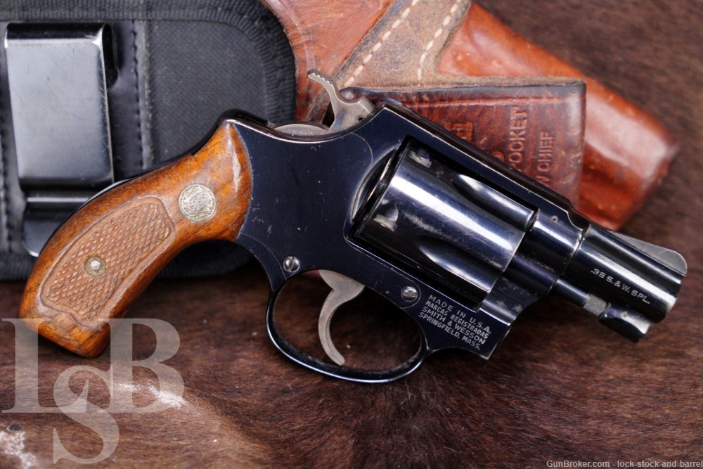 Smith & Wesson S&W Model 36 Chiefs Special .38 Spl 2" DA/SA Revolver 1981-img-0