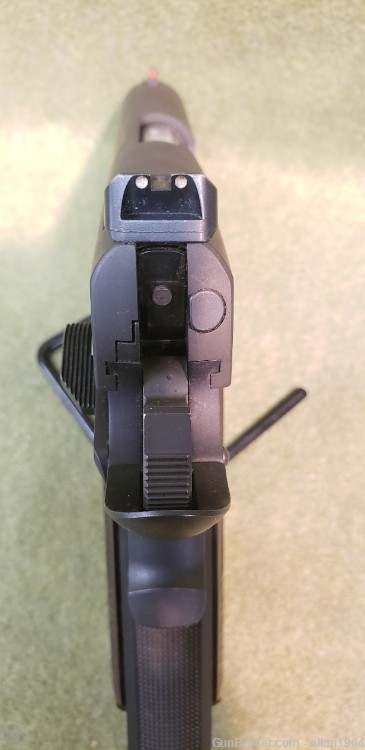 Springfield Range Officer Compact 9mm Good Shape-img-22