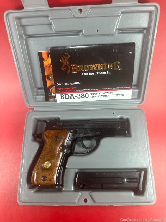 1995 Browning BDA 380. 2-10 rd ITALIAN MADE by BERETTA. Excellent Condition-img-0