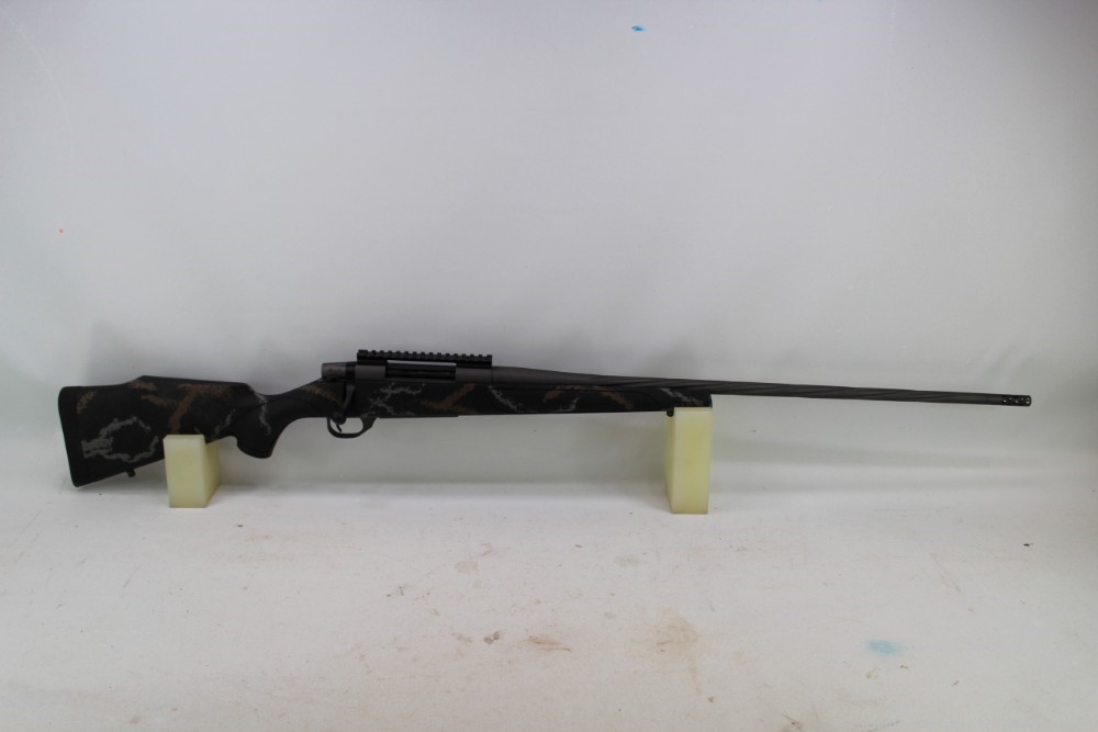 Weatherby 6.5x300 Meateater Edition with dies and ammo-img-0