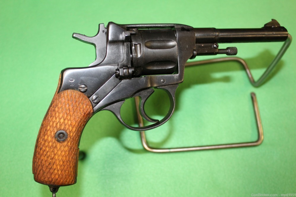 RUSSIAN  IMPERIAL NAGANT REVOLVER SINGLE. ACTION -img-3