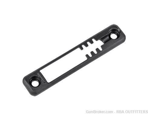 Magpul Industries M-LOK Tape Switch Mounting Plate-img-0