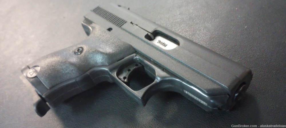 Hi-Point C9 Compact 9mm Luger 3.50” 8+1 Black HI POINT CMP PISTOL -img-0