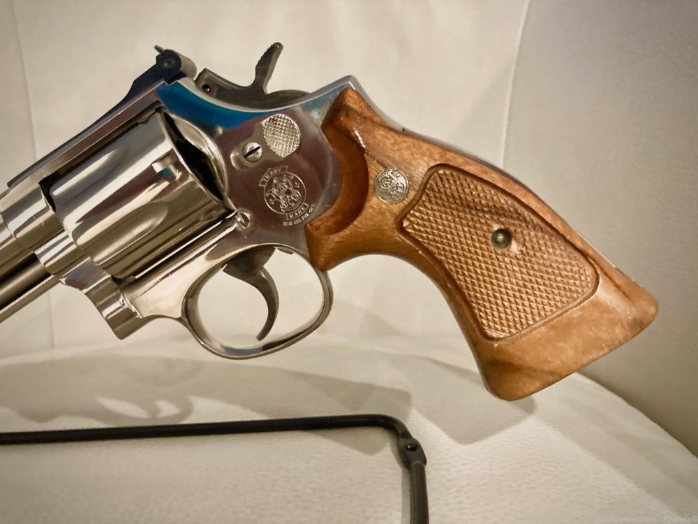 Smith & Wesson 586 Nickel 1985. 357 Magnum. -img-8
